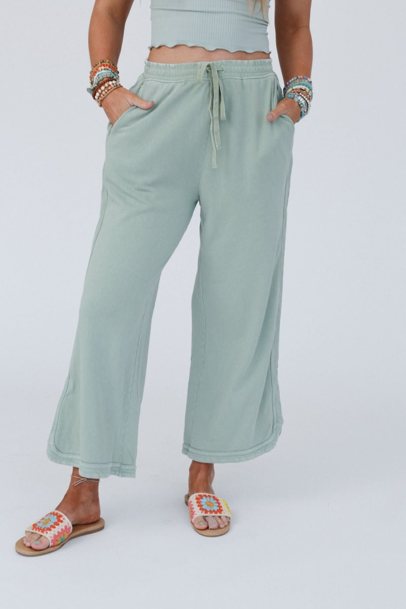 Soft Sage Green Wide Leg Cropped Sweatpants - Casual High Waist Lounge Pants with Pockets